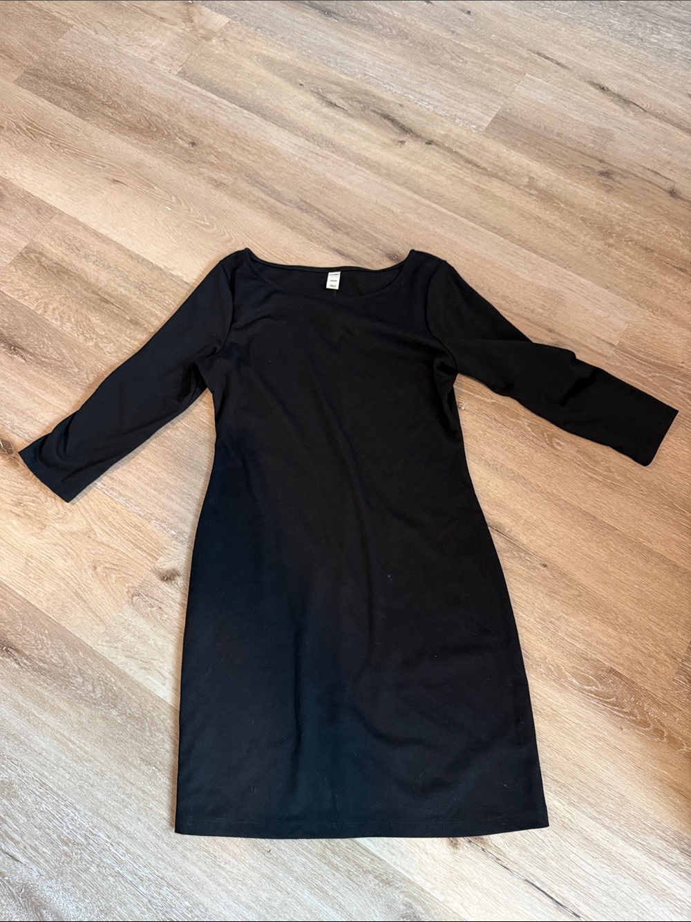 Old Navy Black Long Sleeve Scoop Neck Sheath Dress